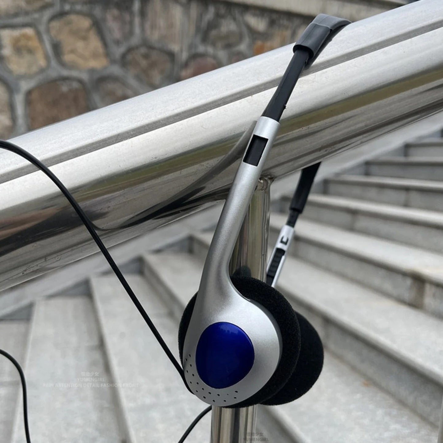 Retro Wired Music Headphones